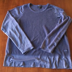 Patagonia women’s M fleece and capilene crewneck
